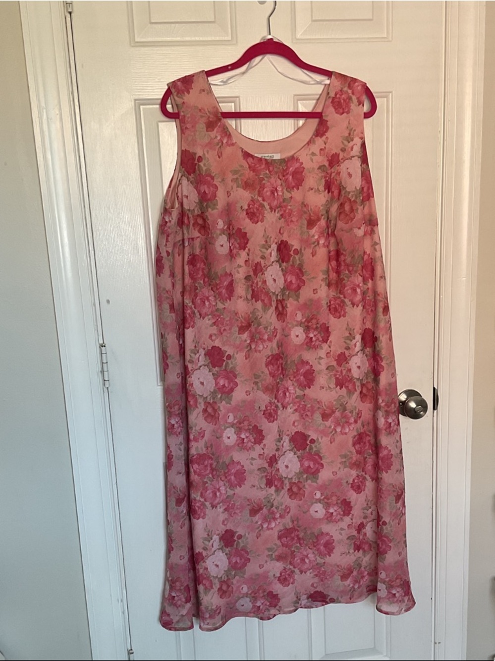 dressbarn Pink Floral Sleeveless Midi Dress